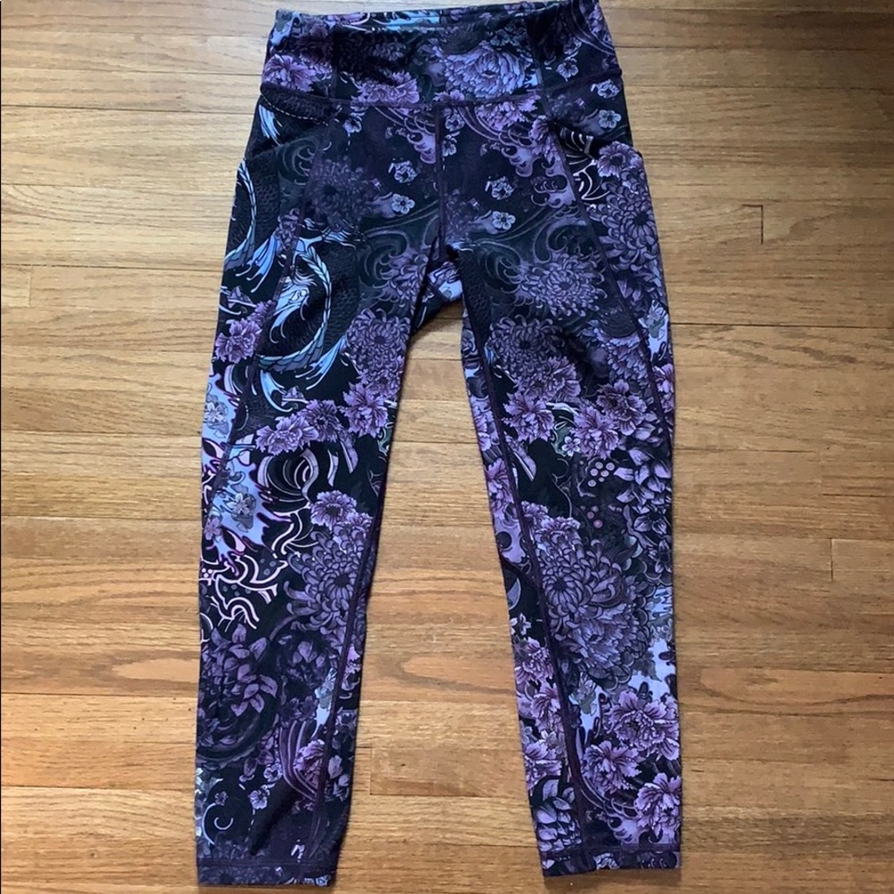 Lululemon printed leggings